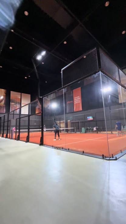 Glass court
